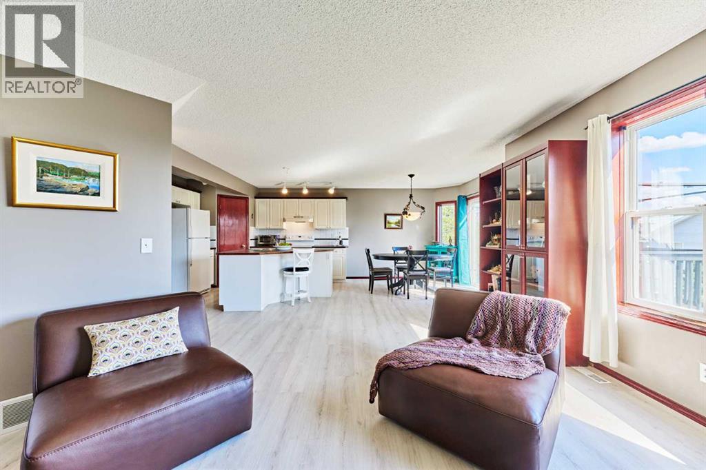 132 Somercrest Close SW - 24