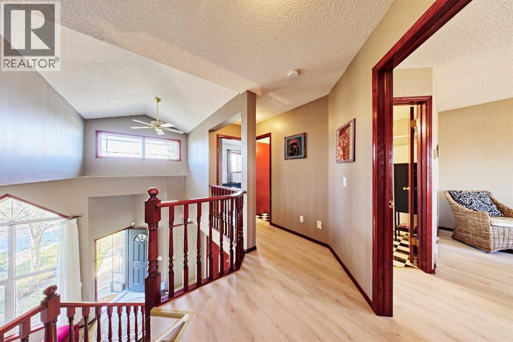 132 Somercrest Close SW - 31