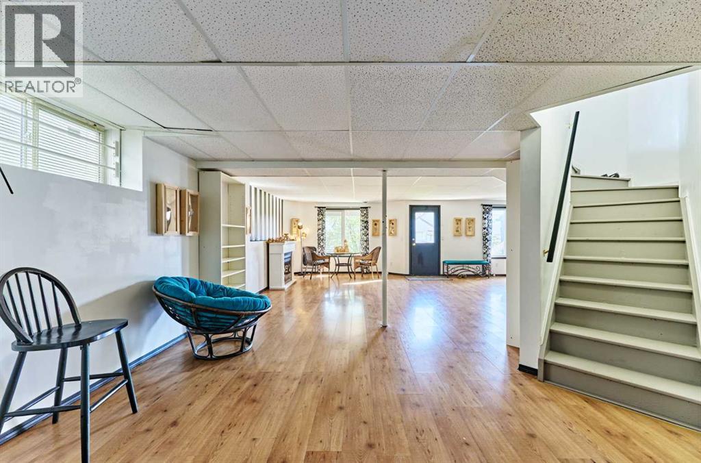 132 Somercrest Close SW - 42