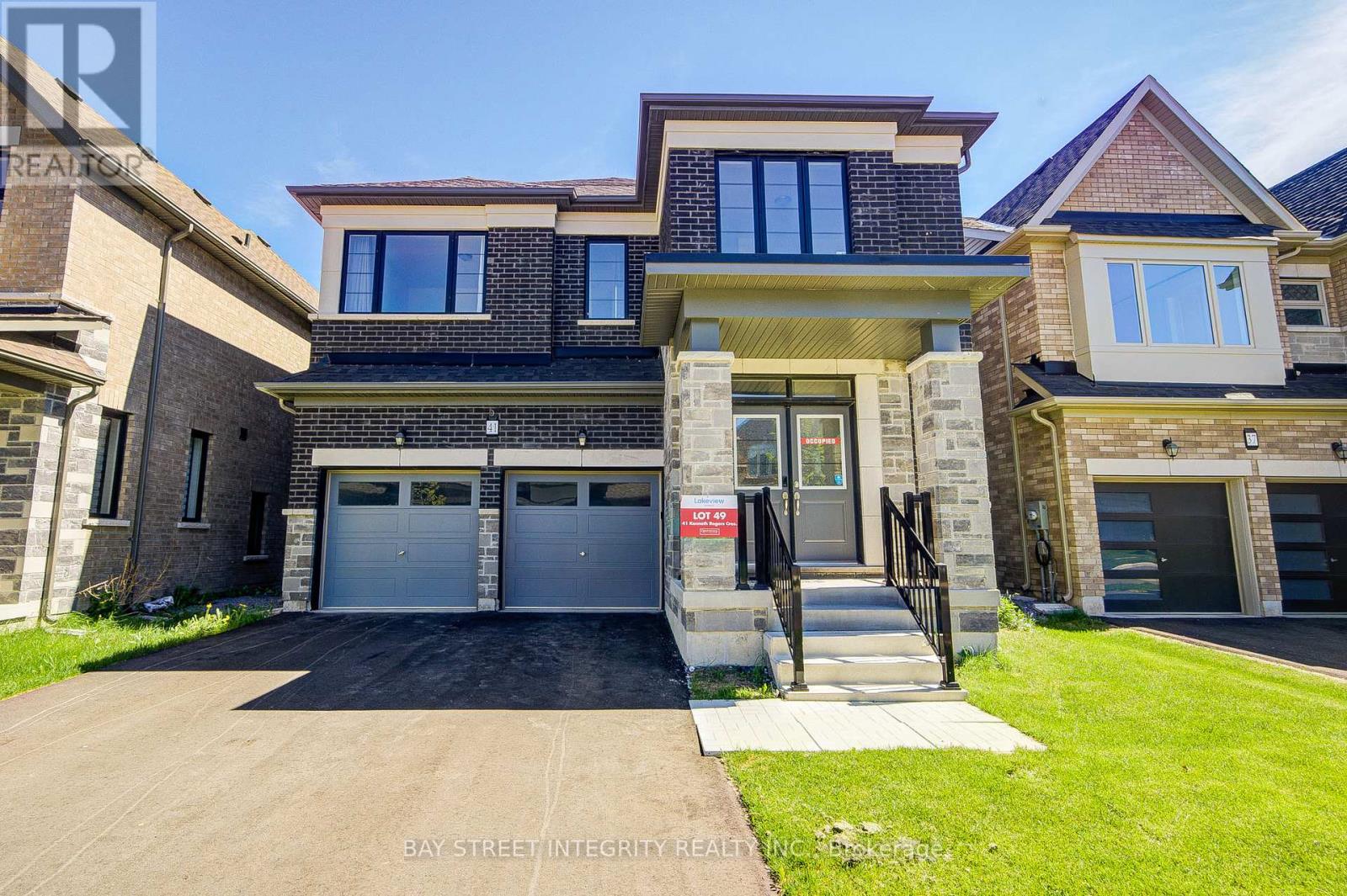 41 KENNETH ROGERS CRESCENT - 2