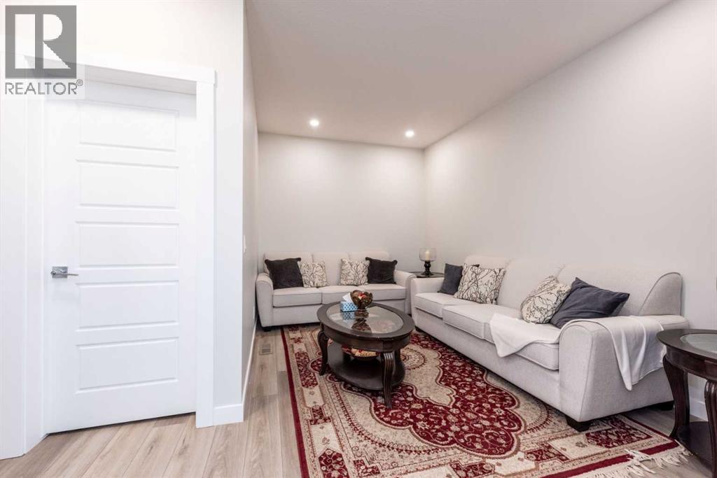 137 Edith Villas NW - 6