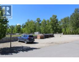 26 Cottonwood Drive, Lee Creek, BC V0E1M4 Photo 15