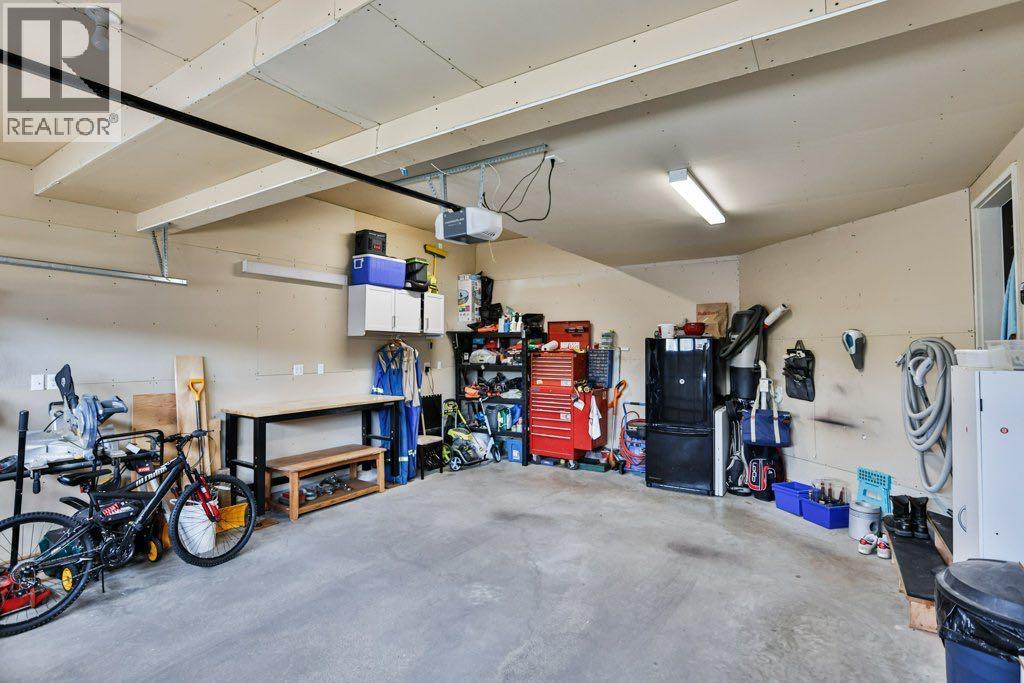 573 Squamish Lane W - Image 3