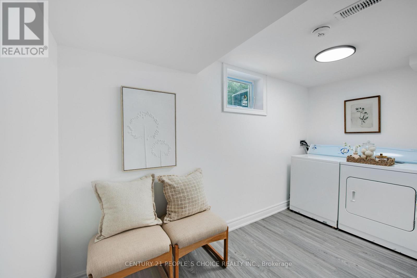 61 MARCELLA STREET - 31