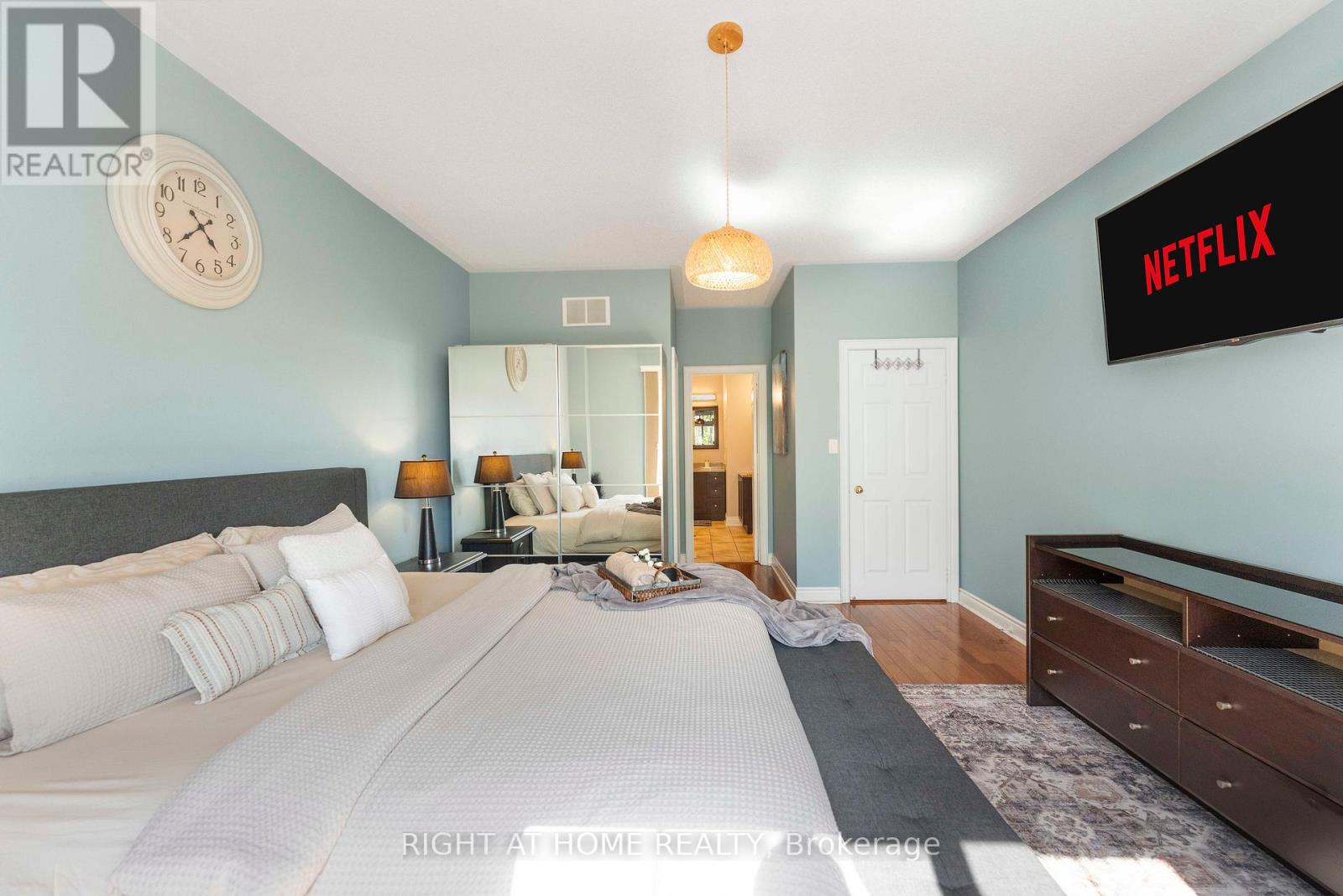1048 MCQUAY BOULEVARD - 28