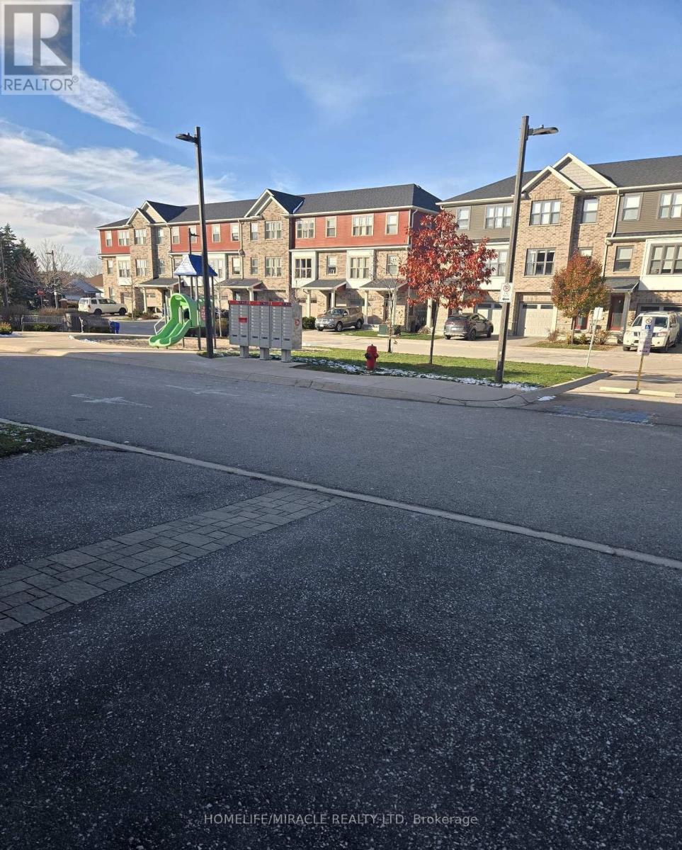 #27 1 LEGGOTT AVENUE - 2