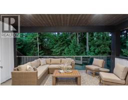 12583 261 Street, Maple Ridge, BC V2W1C4 Photo 34