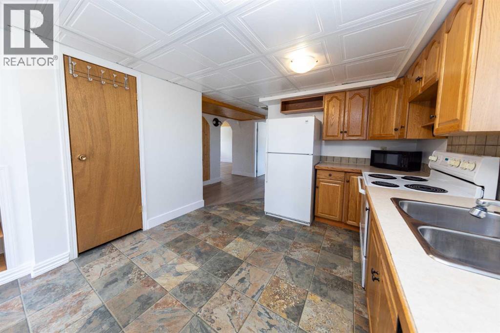 1132 Berkley Drive NW - 22