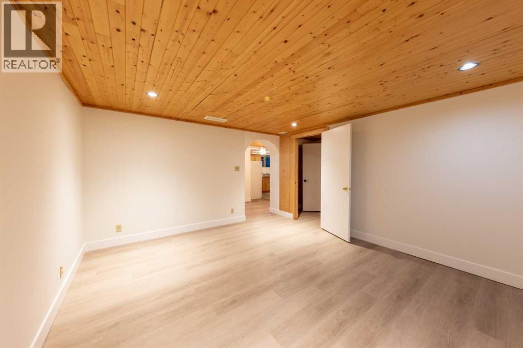 1132 Berkley Drive NW - 27