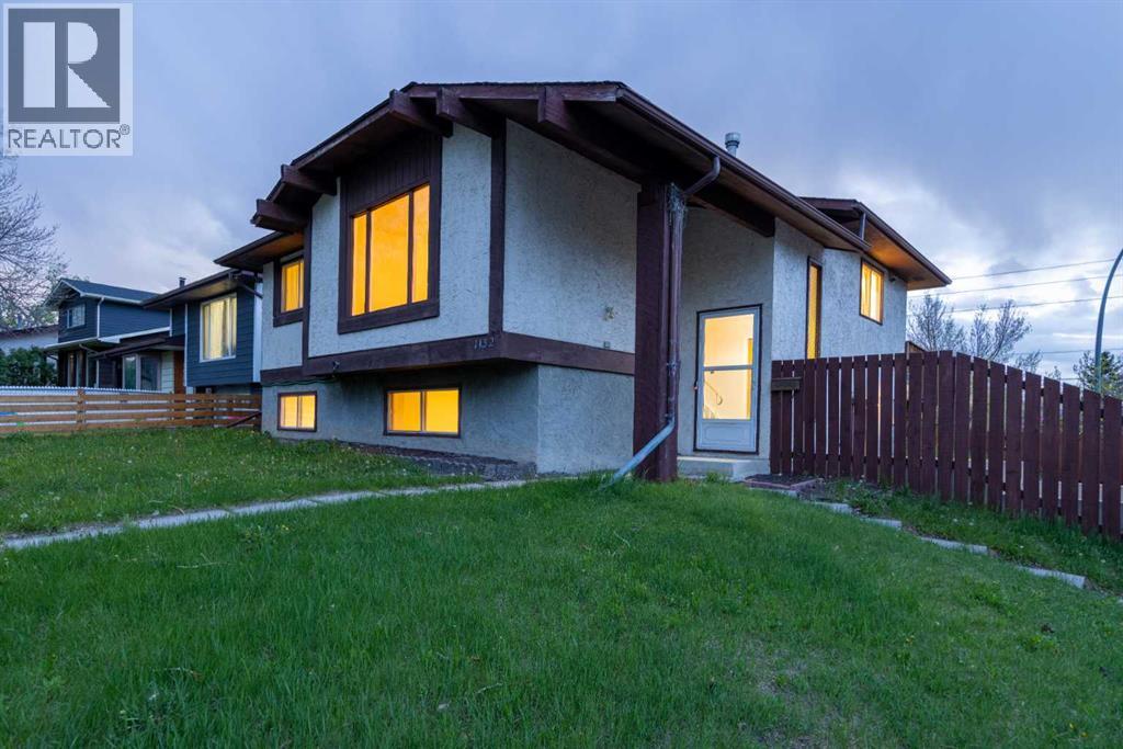 1132 Berkley Drive NW - 35