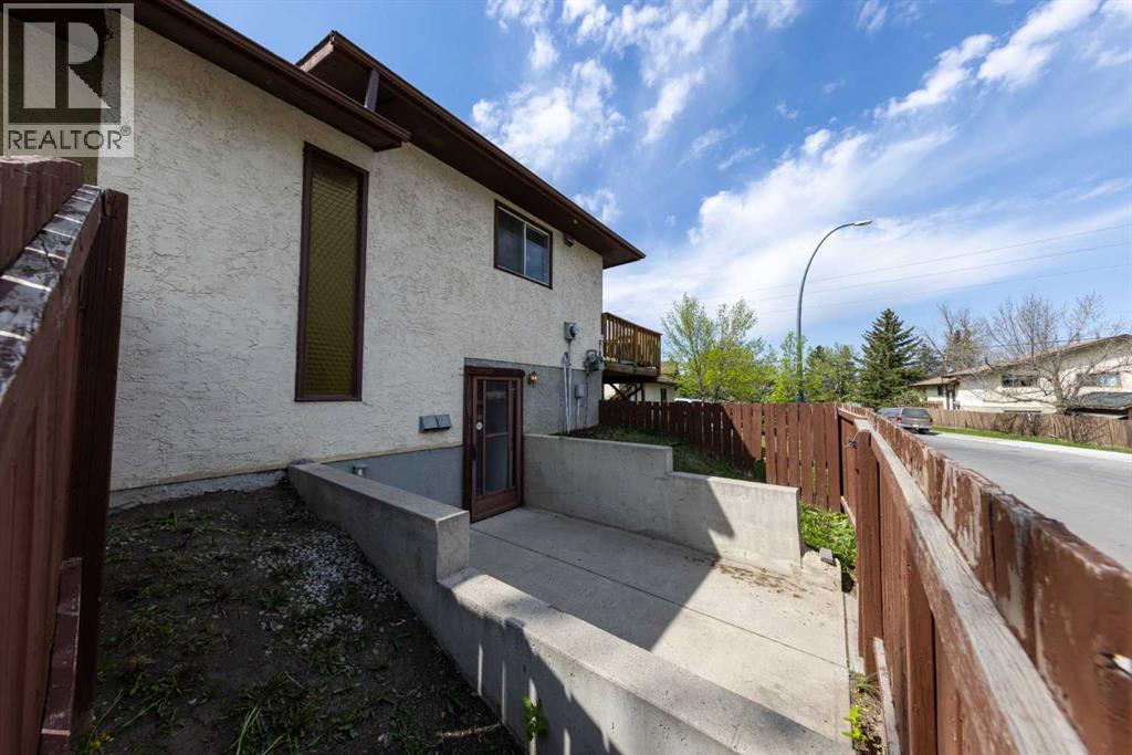 1132 Berkley Drive NW - 38