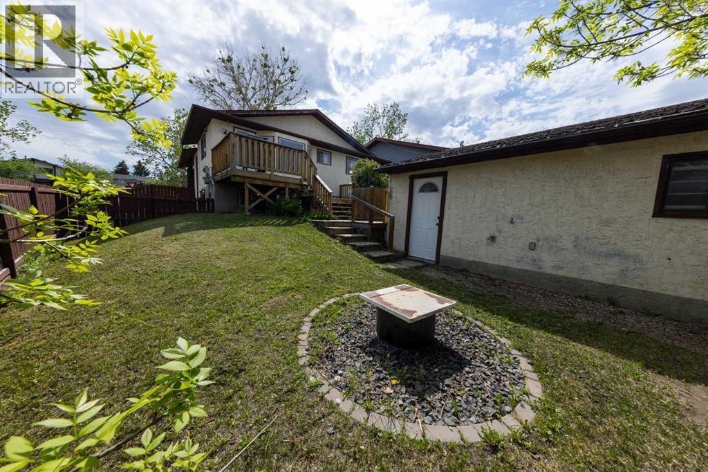 1132 Berkley Drive NW - 40