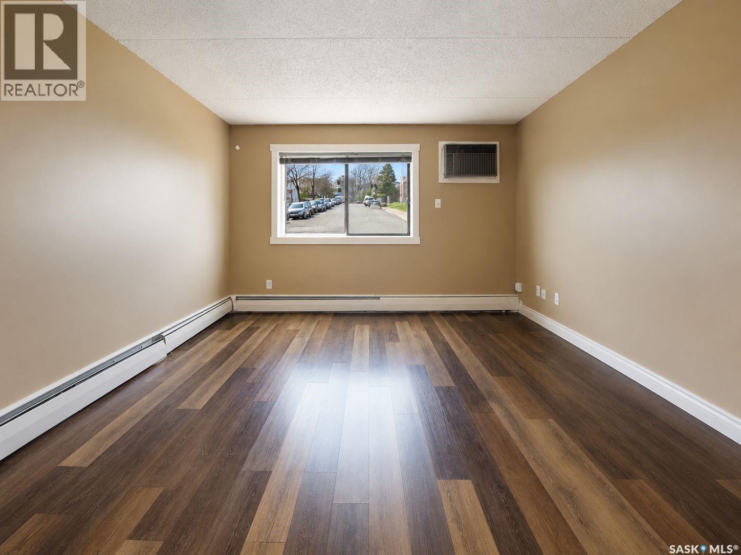 #106 20 Kleisinger CRESCENT - 6