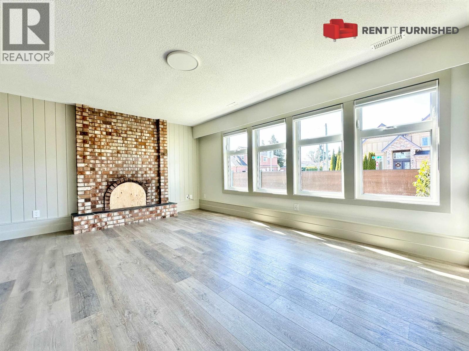 8960 ASH Street - photo 2