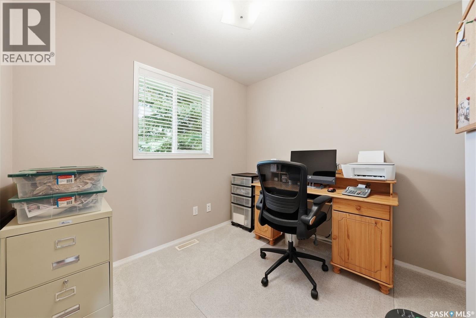 #124 212 La Ronge ROAD - 22