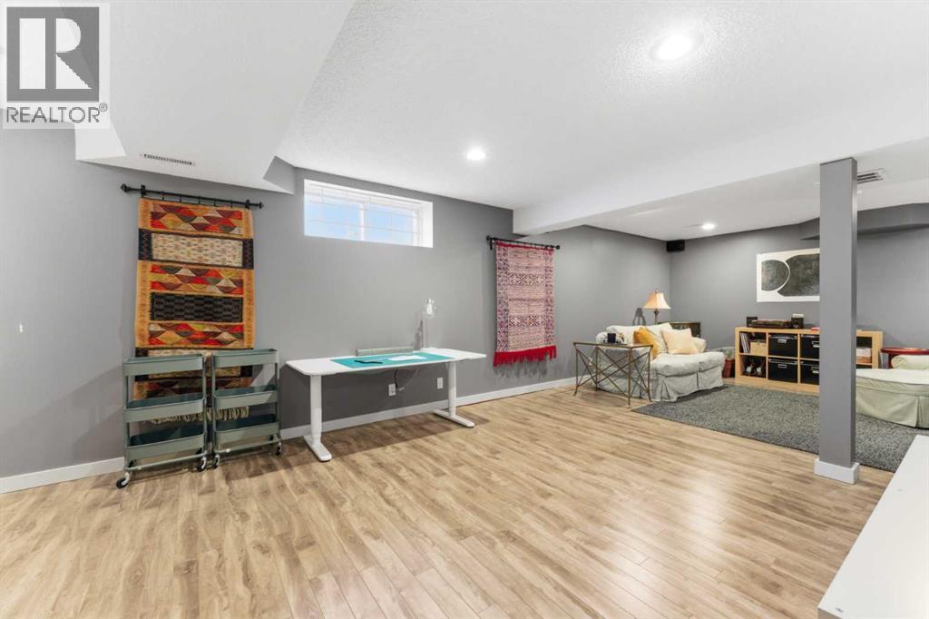 6011 Signal Ridge Heights SW - 27