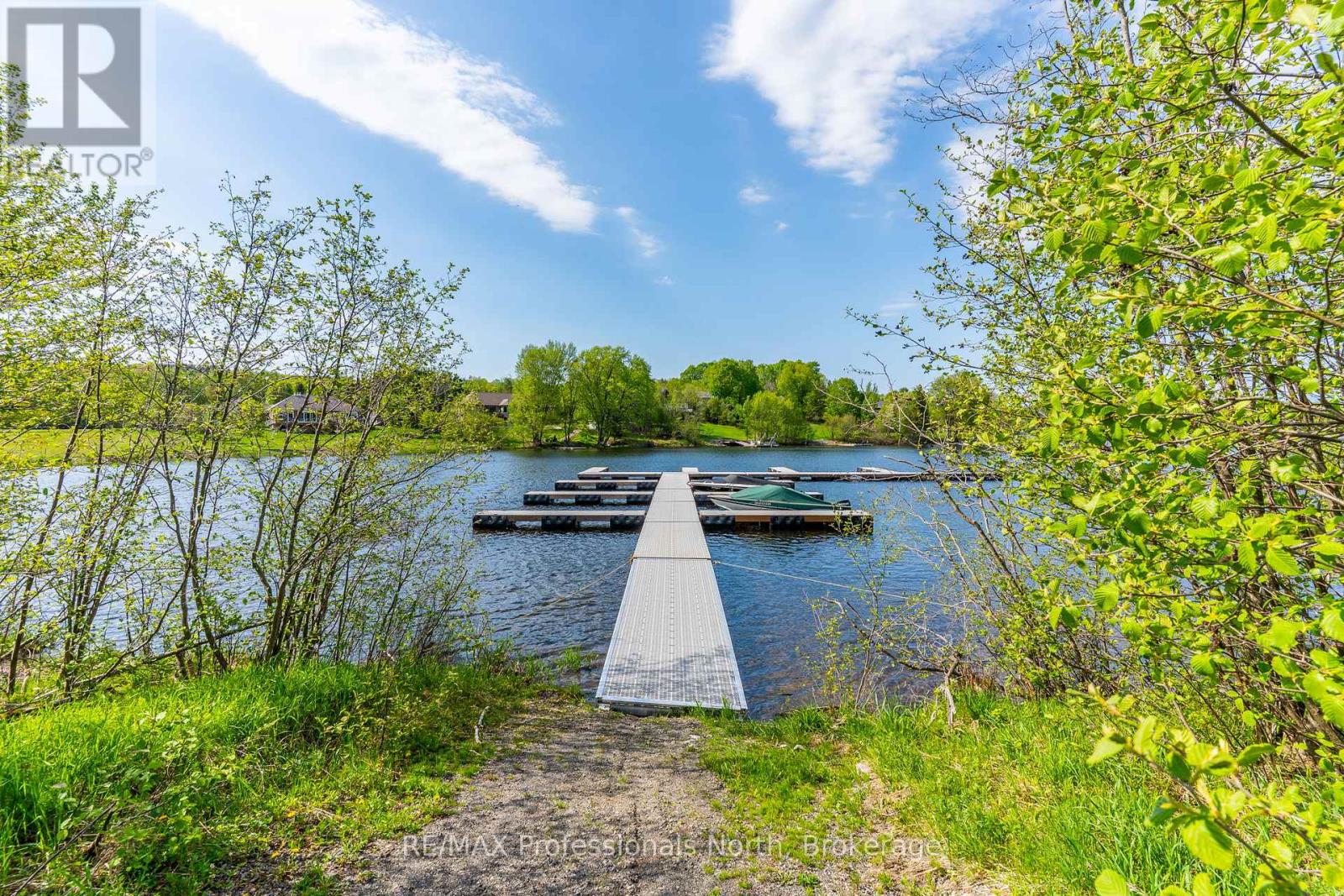 68 HALBIEM CRESCENT - 46