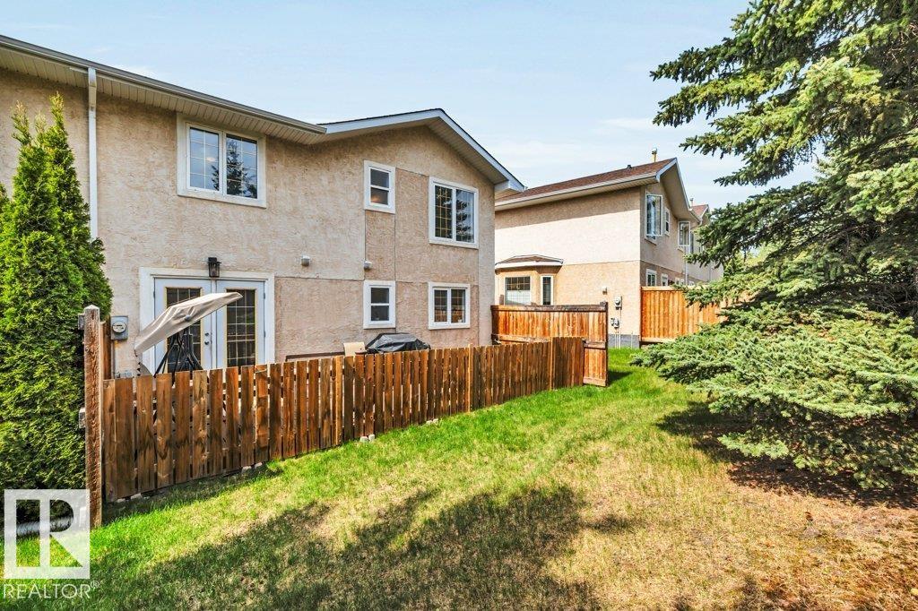#13 4 FRASER DR - 31