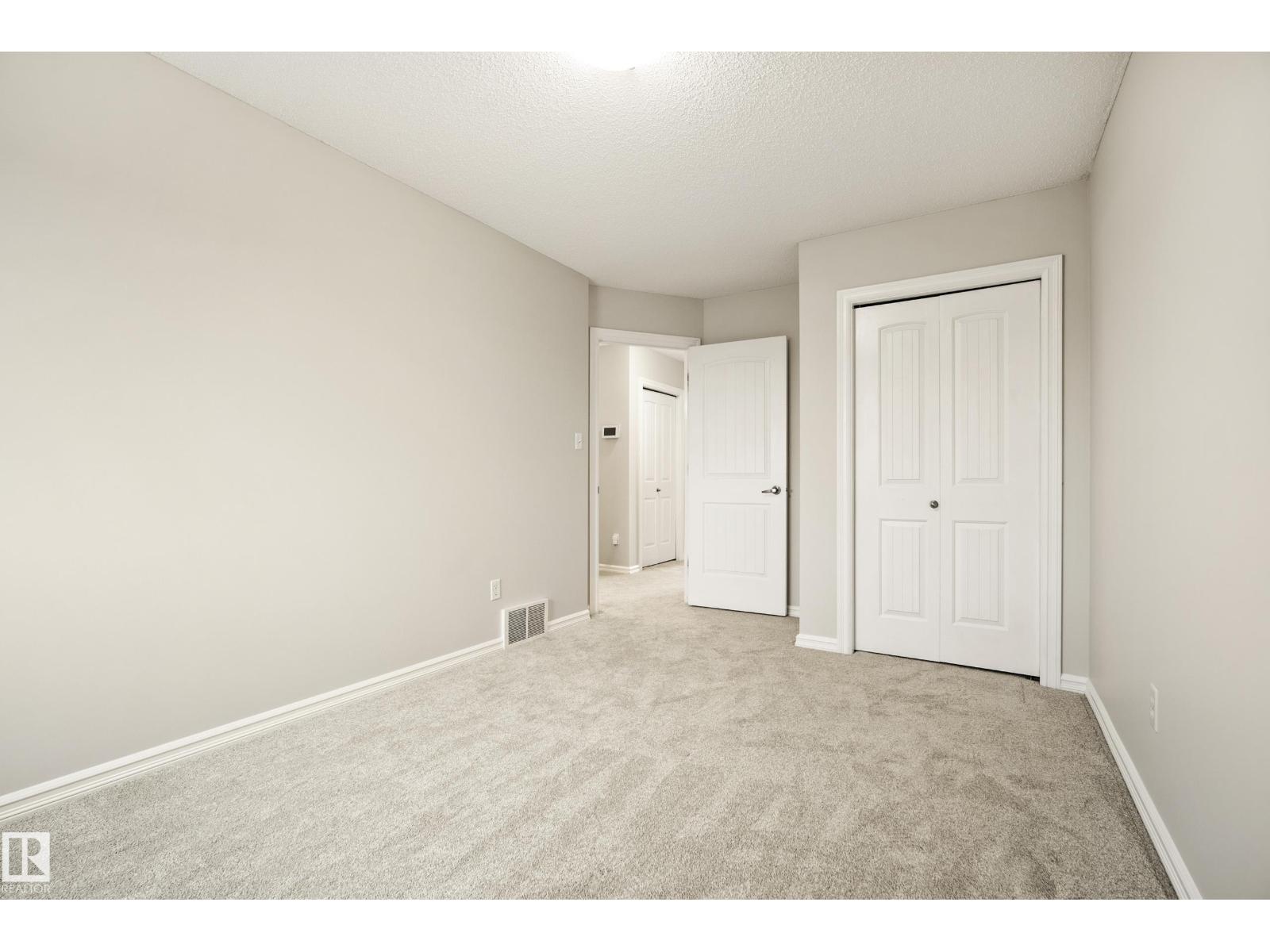 2369 27 AV NW - 22