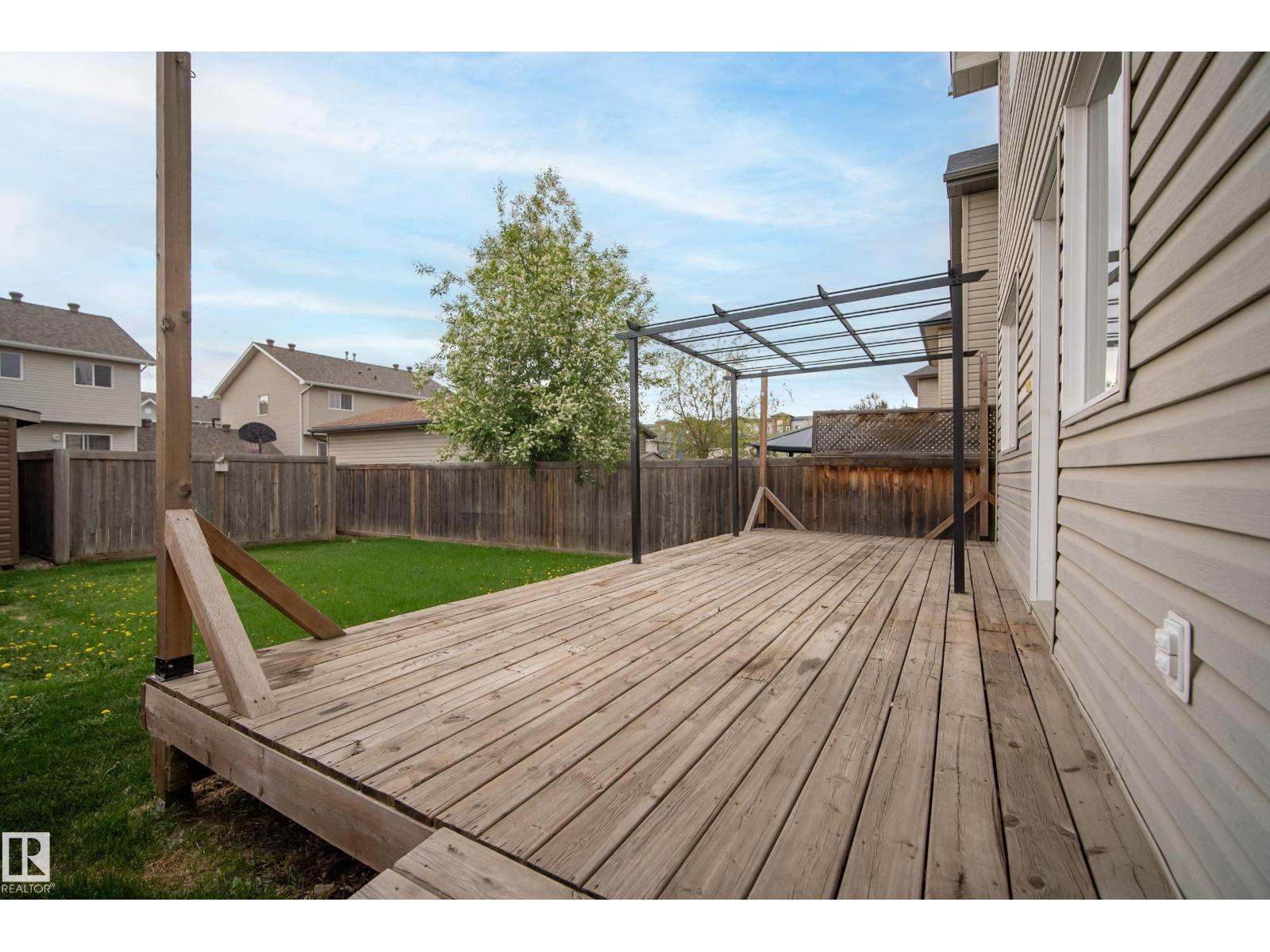 2369 27 AV NW - 27