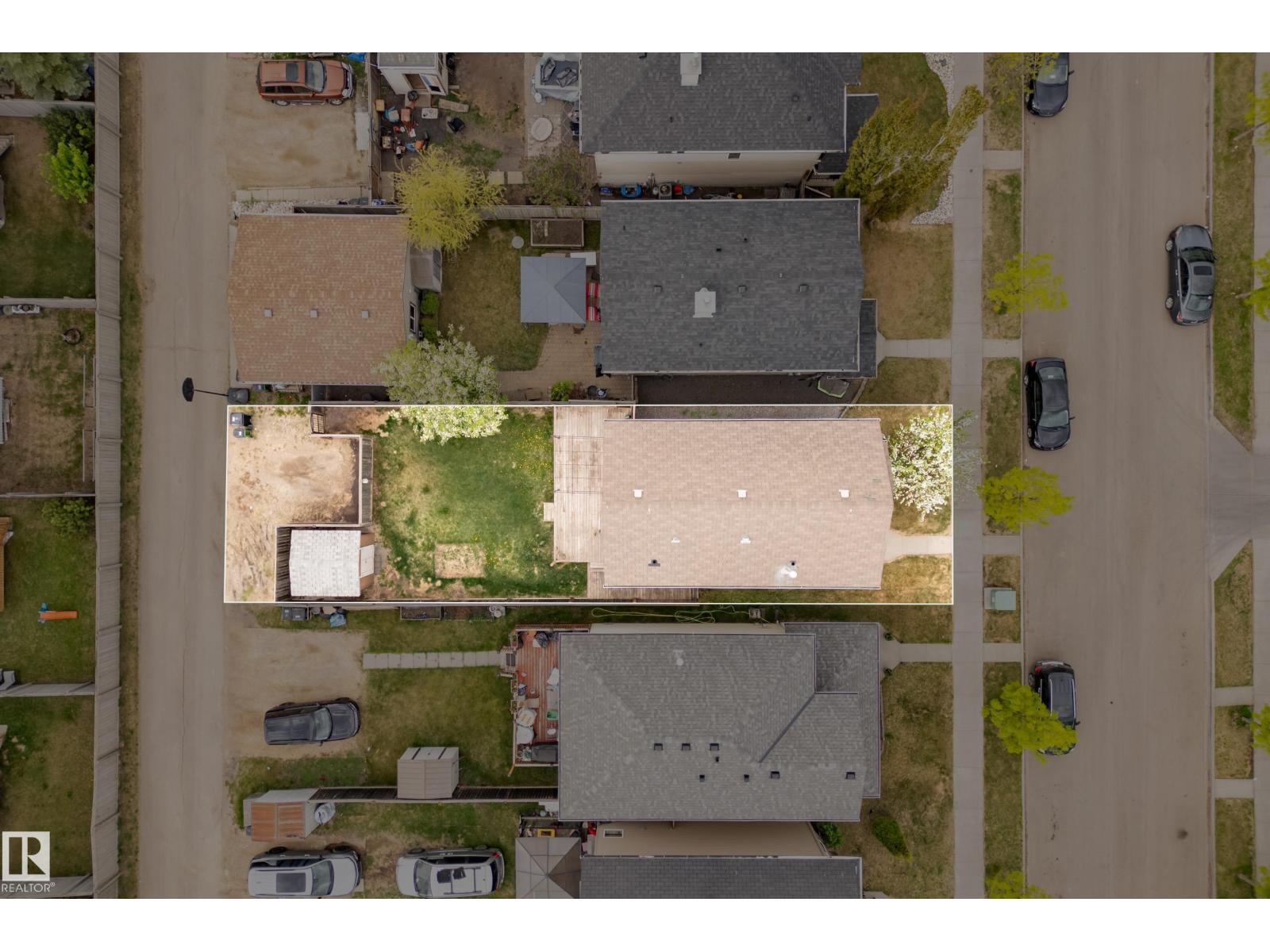 2369 27 AV NW - 30