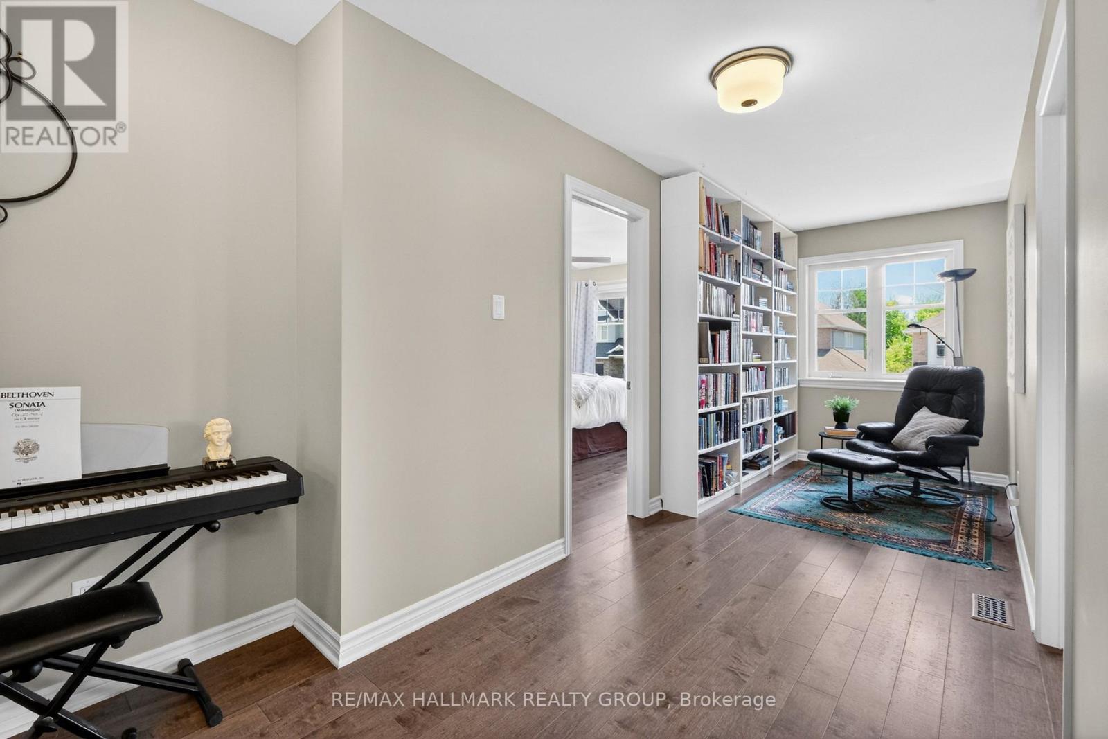 707 MASHKIG AVENUE - 24