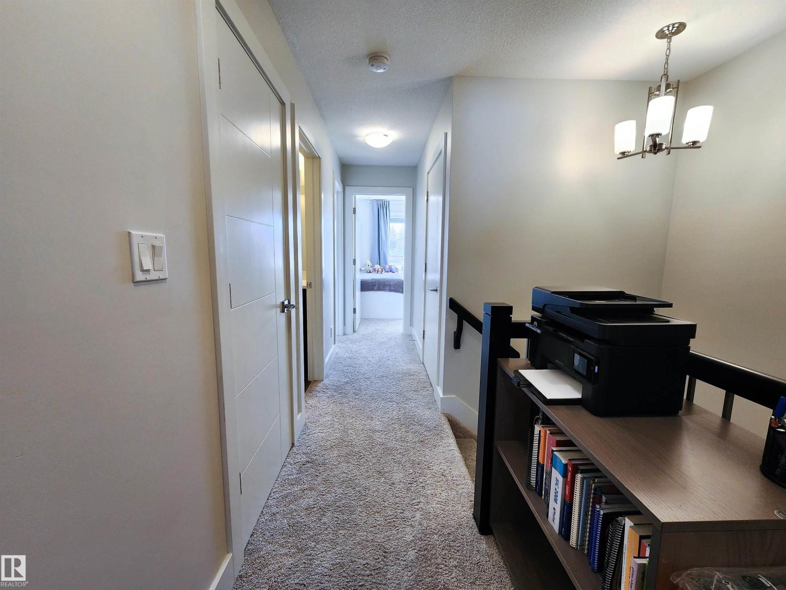 10433 70 AV NW - 24