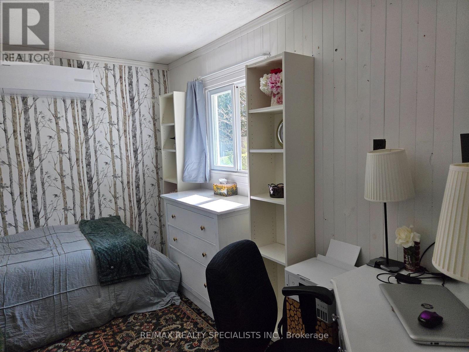 112 INDIAN ROAD - 23