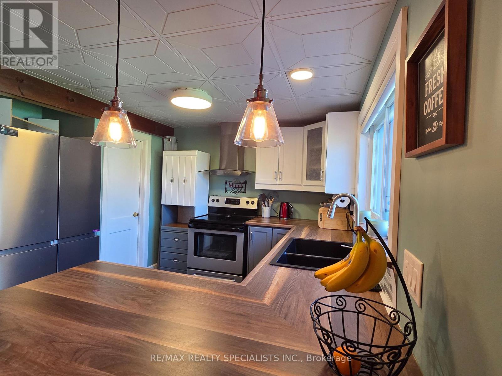 112 INDIAN ROAD - 8