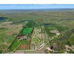 45 Ch. Mccoshen, Litchfield, QC J0X1K0 Photo 34