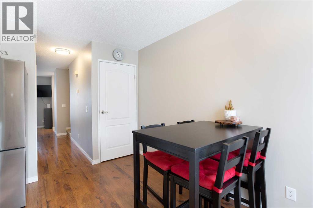 10 Deerfield Green SE - 10