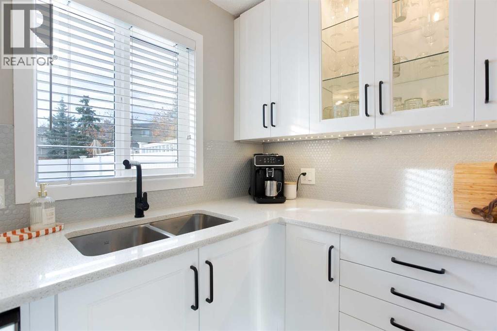 10 Deerfield Green SE - 15