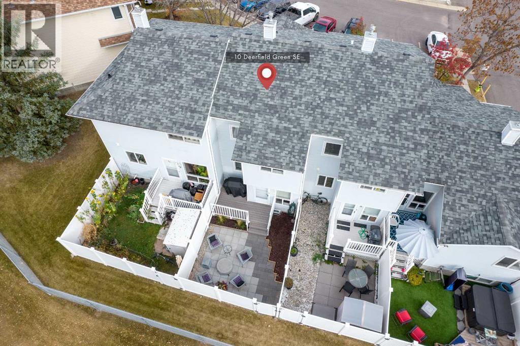 10 Deerfield Green SE - 36