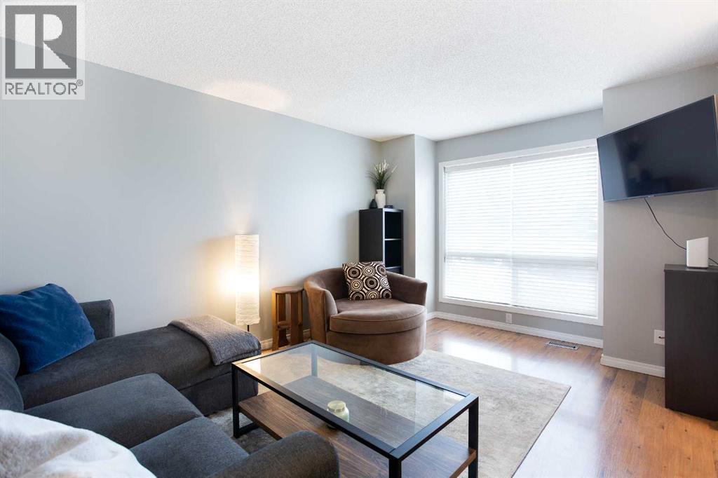10 Deerfield Green SE - 4