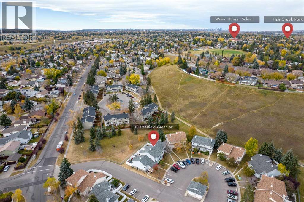 10 Deerfield Green SE - 40