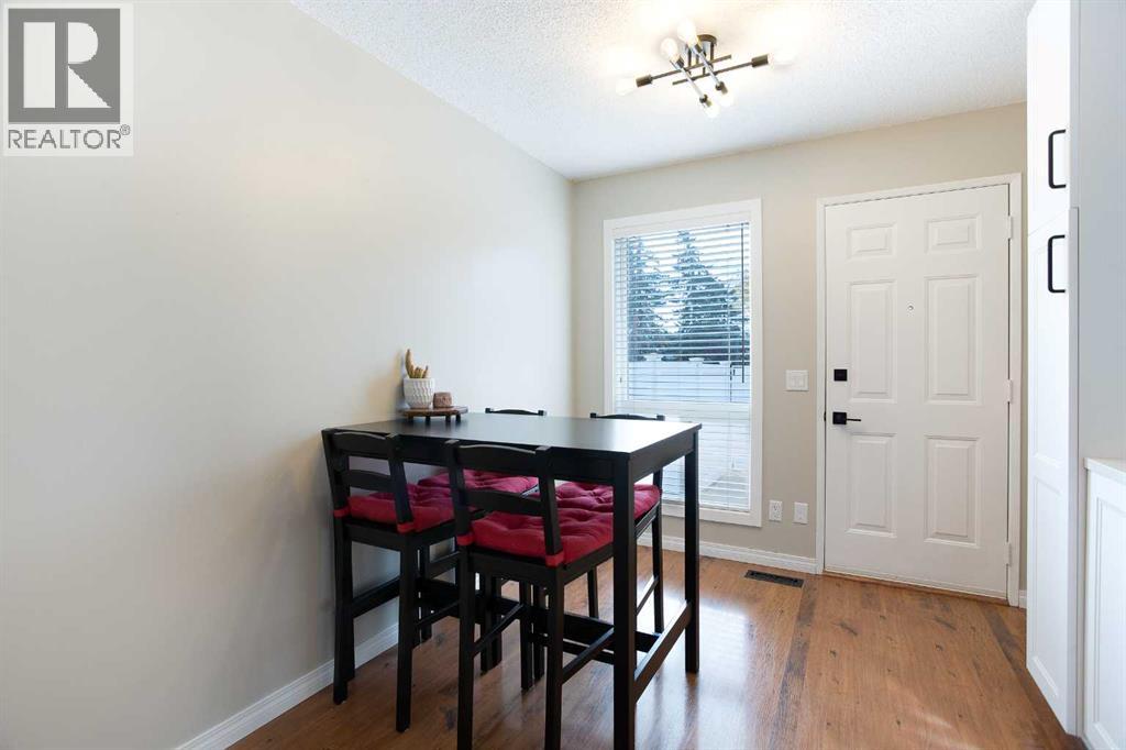 10 Deerfield Green SE - 7