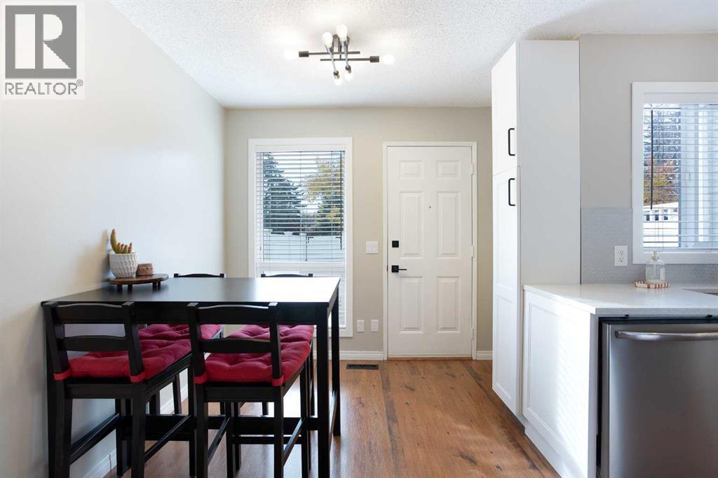 10 Deerfield Green SE - 8