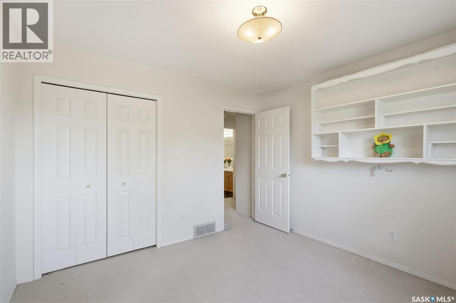#110 320 Heritage CRESCENT - 18