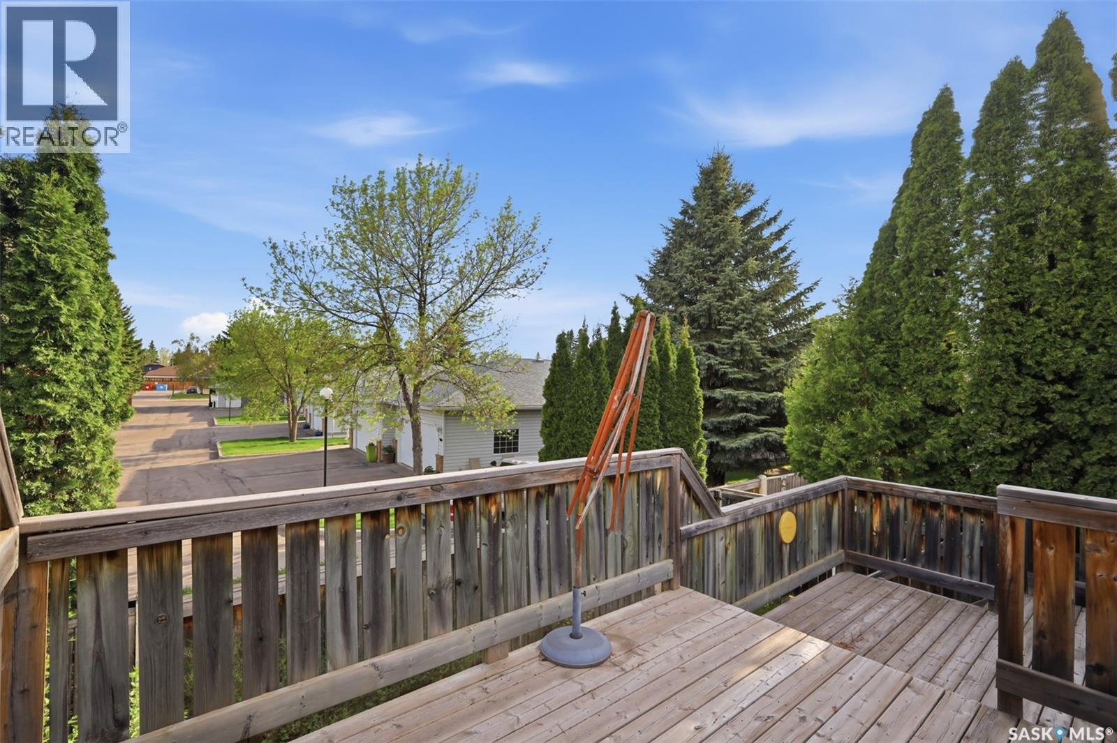#110 320 Heritage CRESCENT - 35