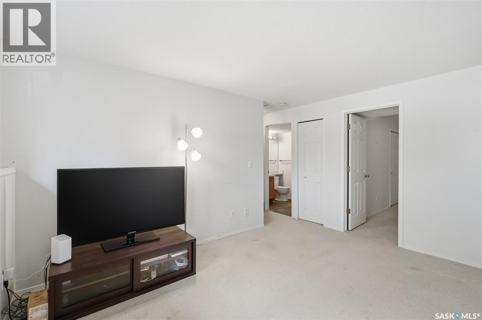 #110 320 Heritage CRESCENT - 25