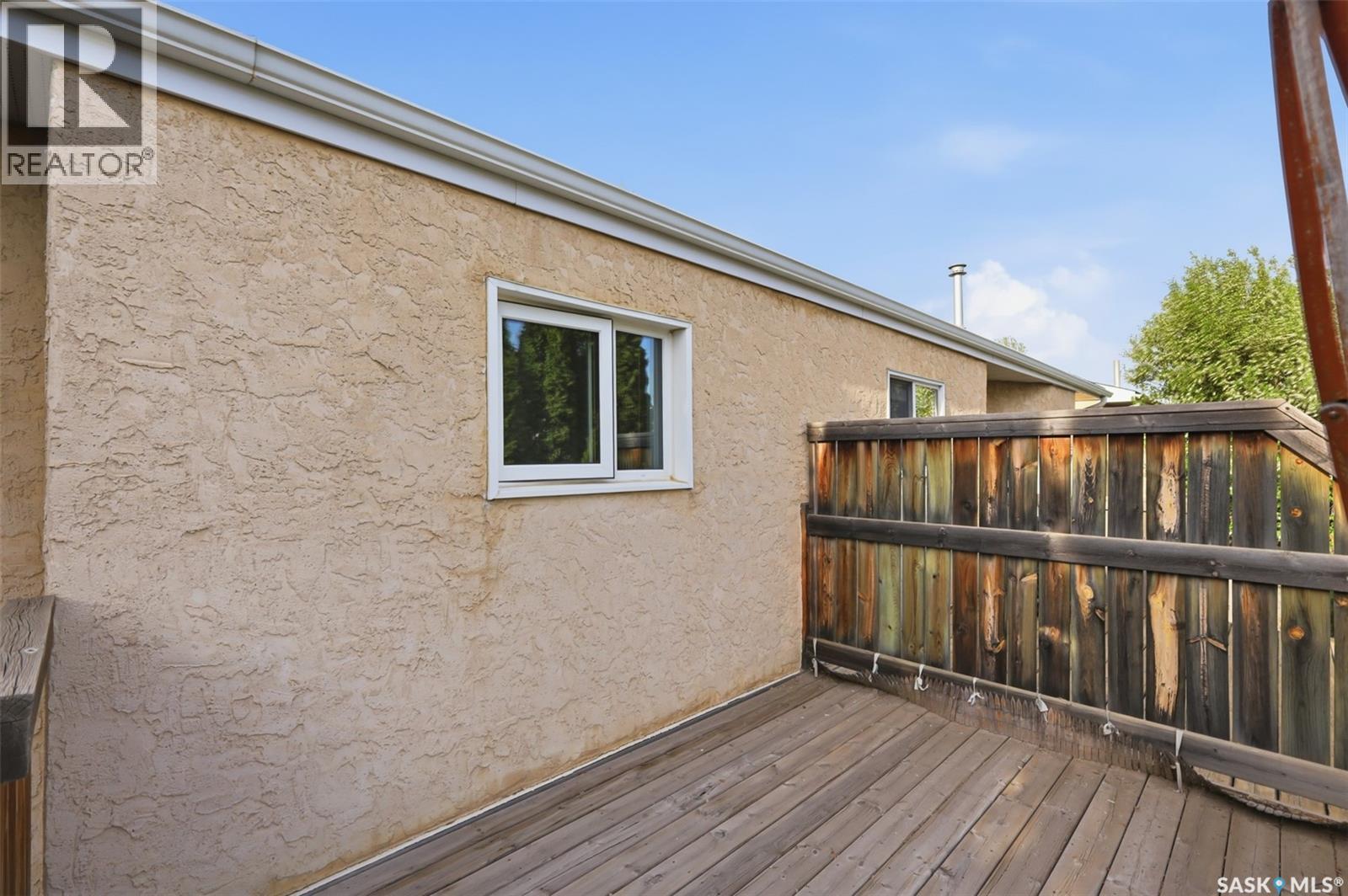 #110 320 Heritage CRESCENT - 34
