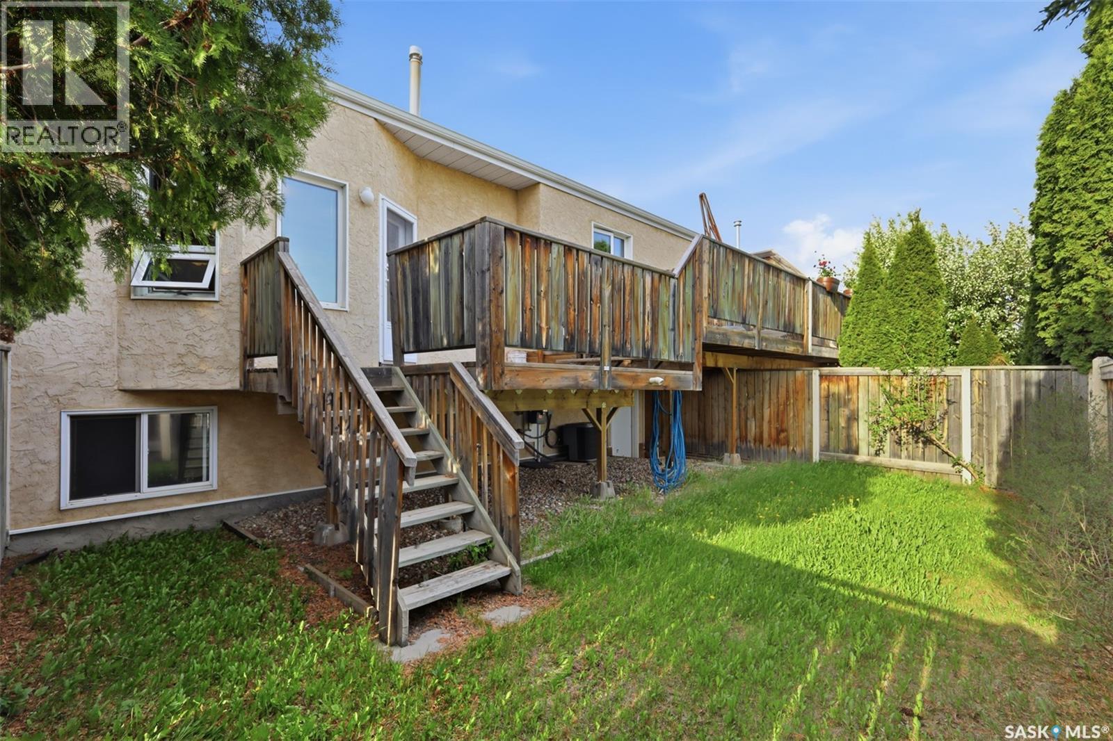 #110 320 Heritage CRESCENT - 37