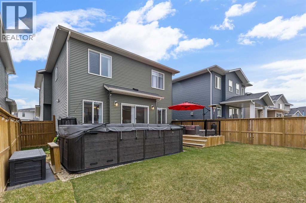 1595 Baywater Street SW - 38