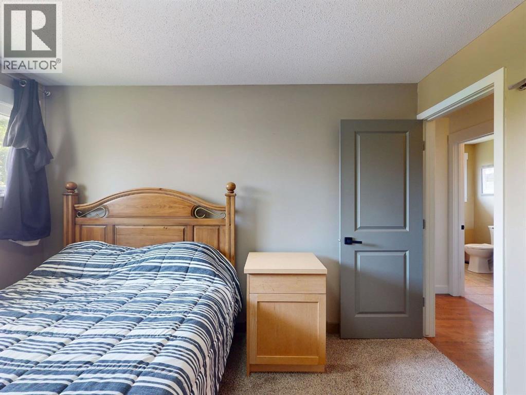 5839 Dalkeith Hill NW - 13
