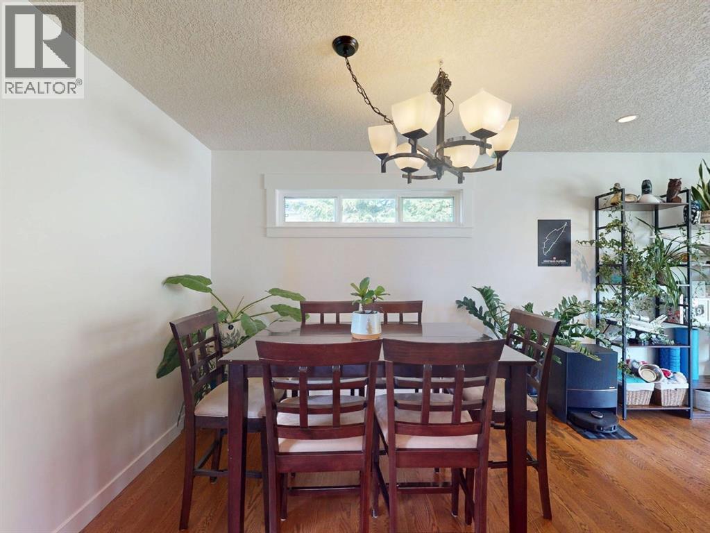 5839 Dalkeith Hill NW - 21