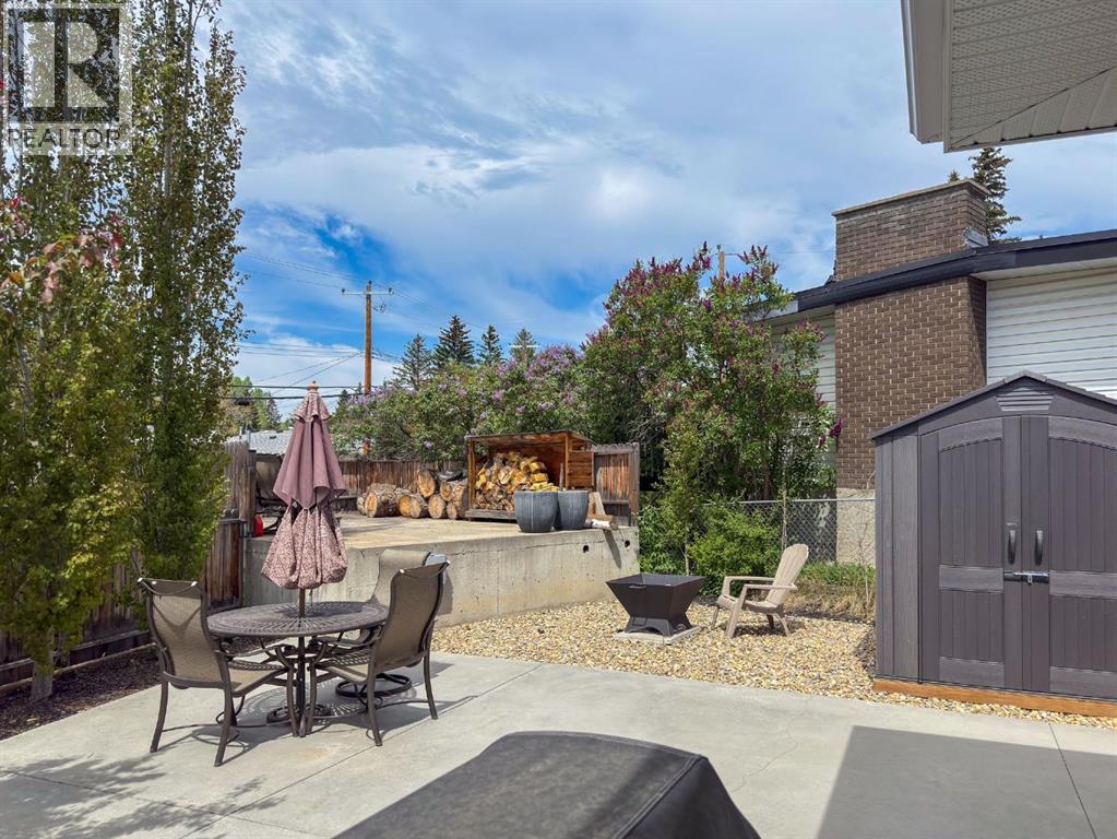 5839 Dalkeith Hill NW - 29