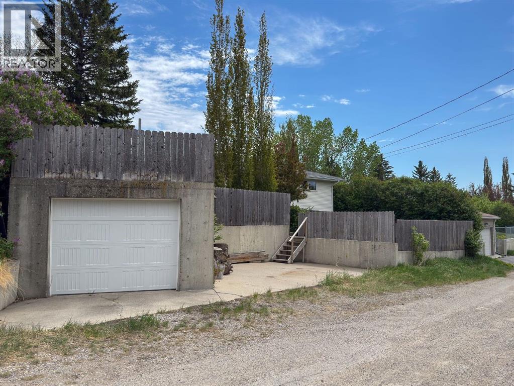 5839 Dalkeith Hill NW - 32