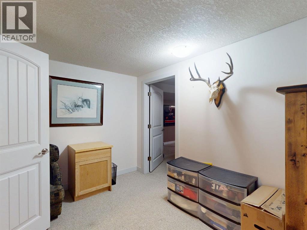 5839 Dalkeith Hill NW - 40