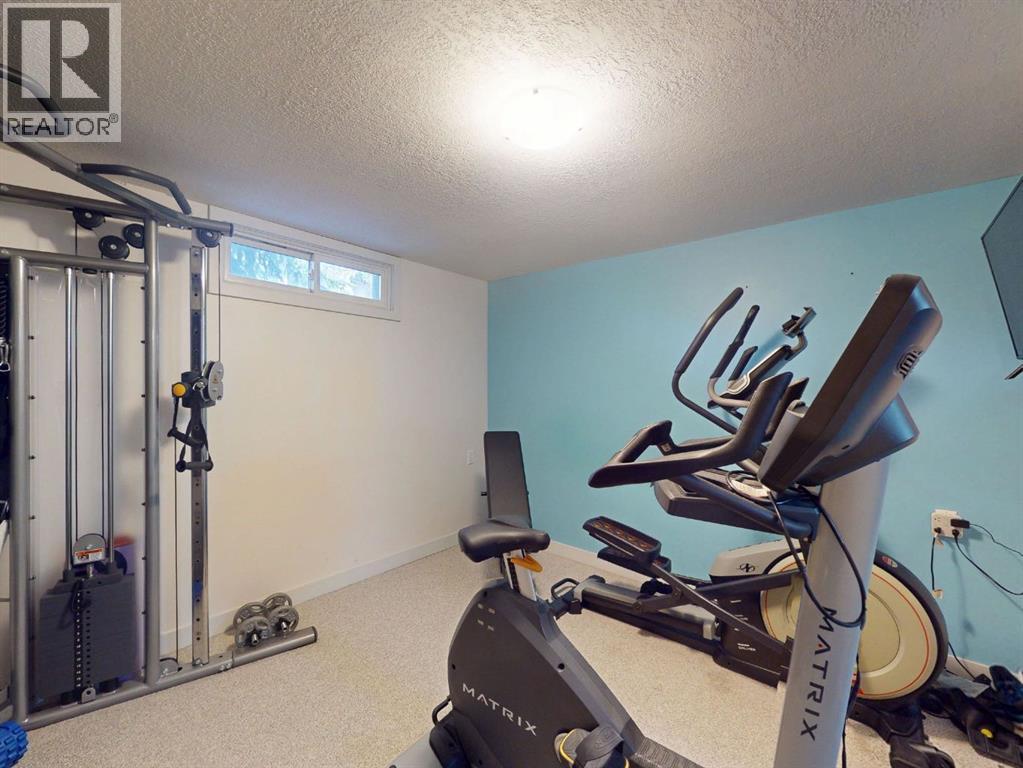 5839 Dalkeith Hill NW - 42