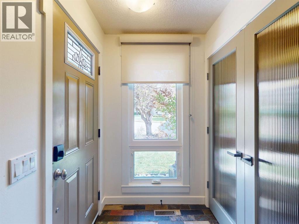 5839 Dalkeith Hill NW - 6